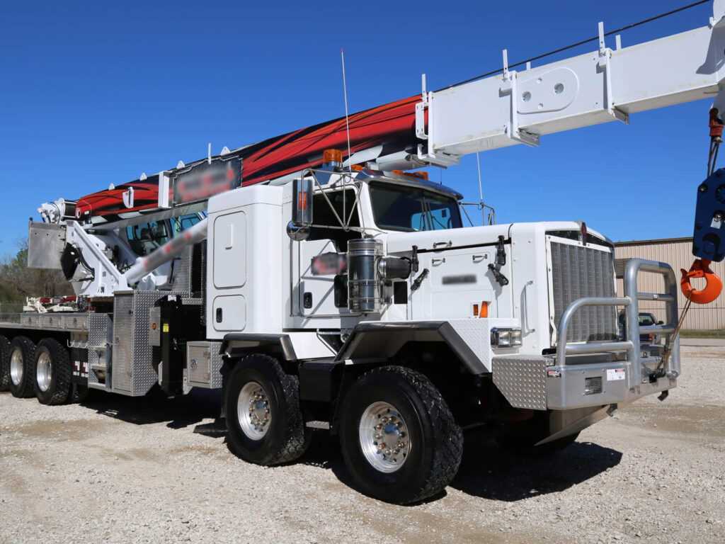 boom-truck-crane
